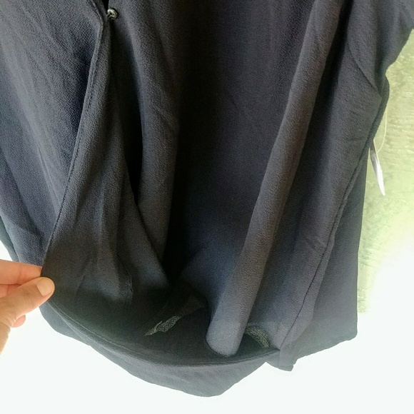 NWT JustFab Slinky Sleeveless Wrap Top - Picture 5 of 6